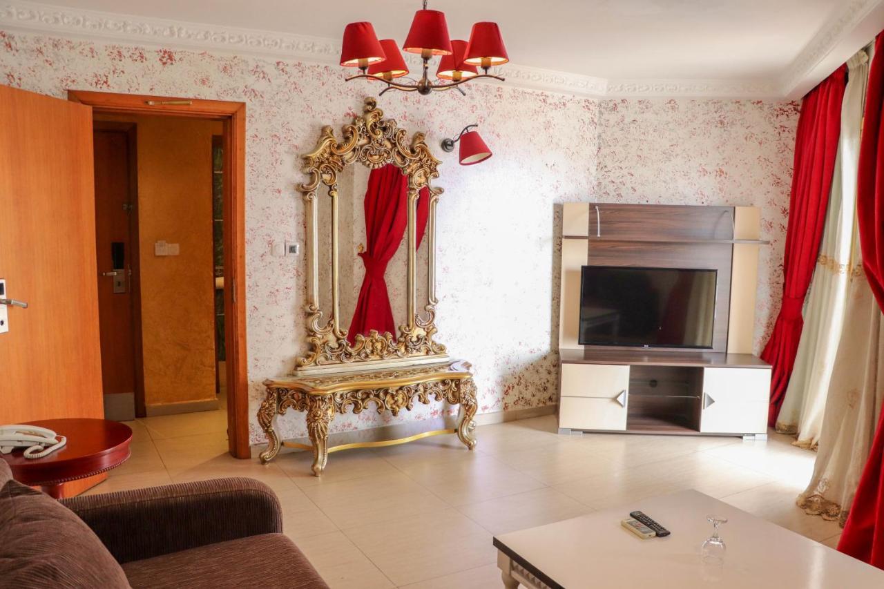 Noubou International Hotel Duala Zewnętrze zdjęcie