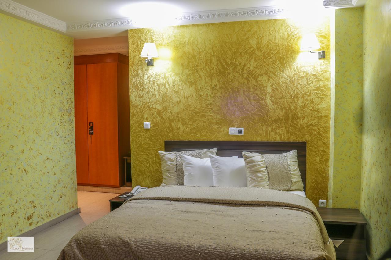 Noubou International Hotel Duala Zewnętrze zdjęcie